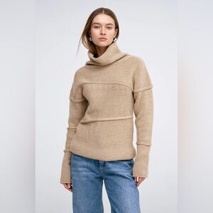 NWT Marcella Emily Sweater Light Beige sz M
